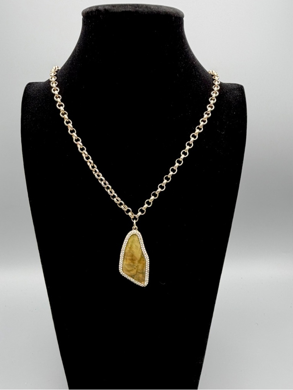 Chico’s Gold Tone Necklace Statement Pendant 38” Chain Stone Drop